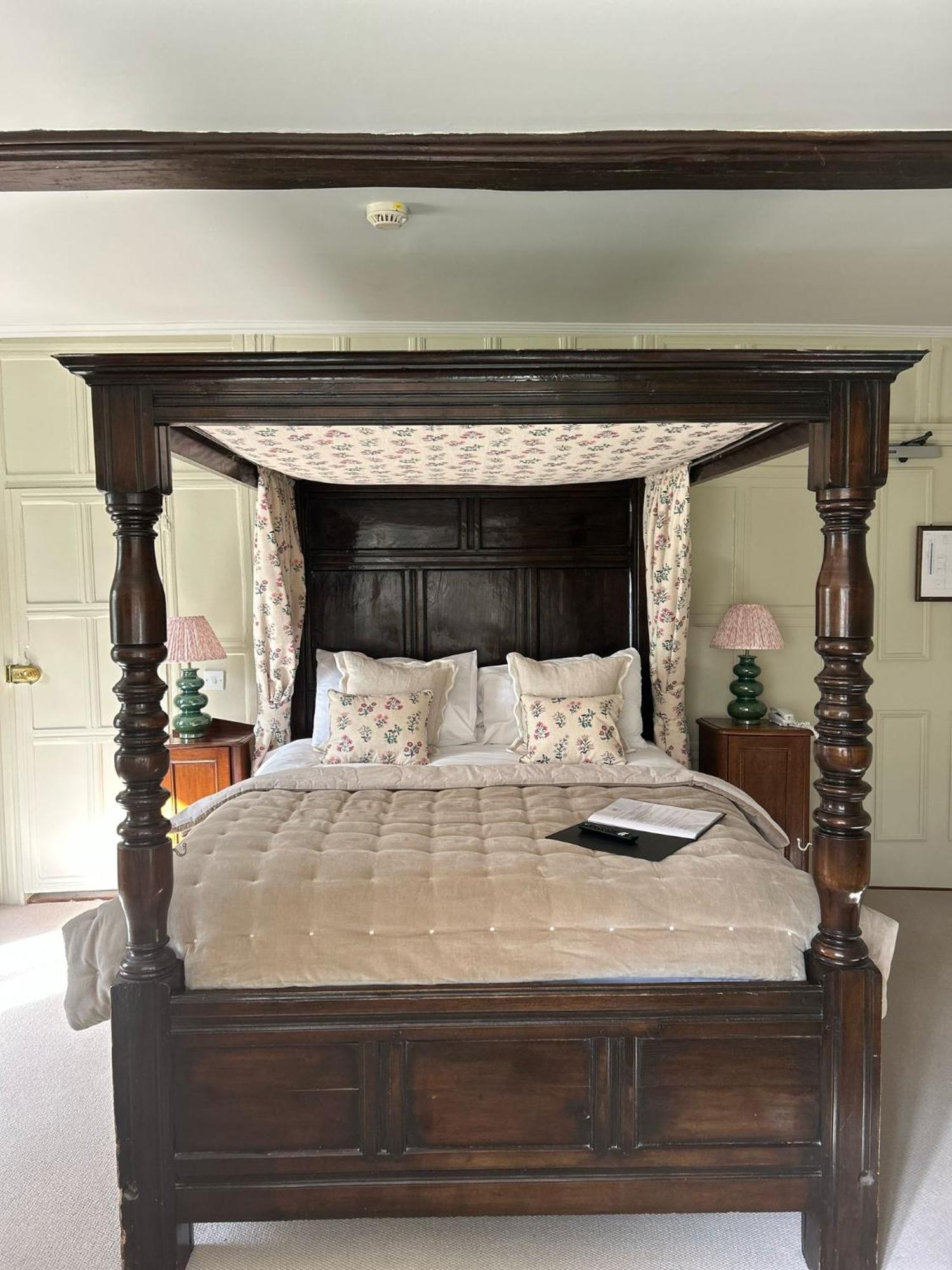 Ravenwood Hall Casa de Campo *